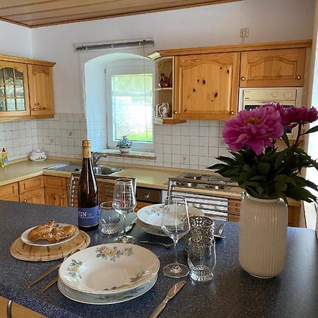 Ferienwohnung Wohlsein Frickenhausen am Main Bagian luar foto