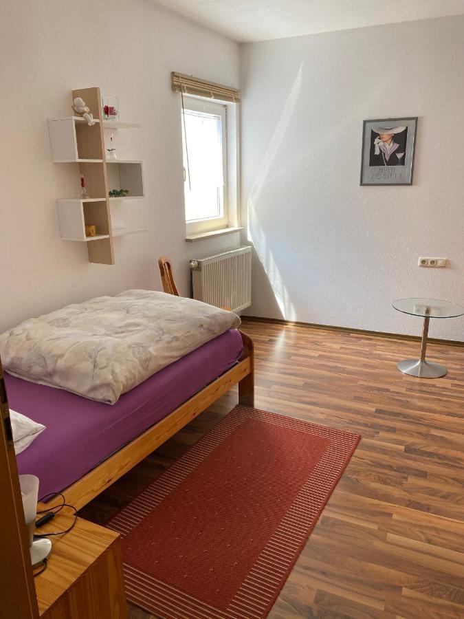 Ferienwohnung Wohlsein Frickenhausen am Main Bagian luar foto