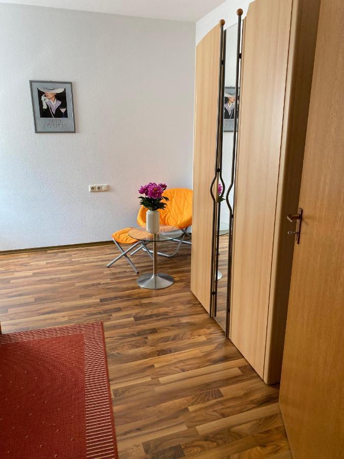 Ferienwohnung Wohlsein Frickenhausen am Main Bagian luar foto